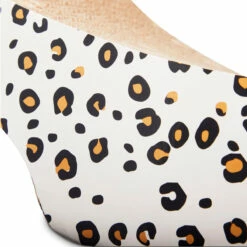 EveryYay Rascador Curvo De Cartón Diseños Surtidos Para Gato 19 EveryYay Rascador Curvo De Cartón Diseños Surtidos Para Gato -Tropiclean Shop medias 1008