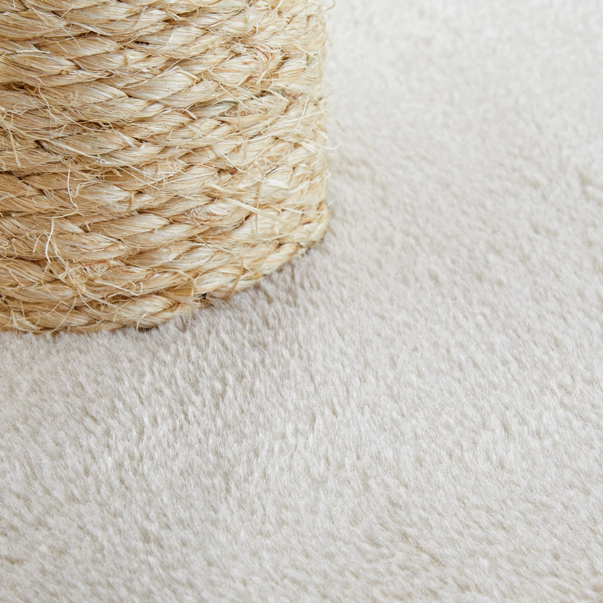 You & Me Poste Rascador Sencillo Para Gato 4 You & Me Poste Rascador Sencillo Para Gato - Image 4